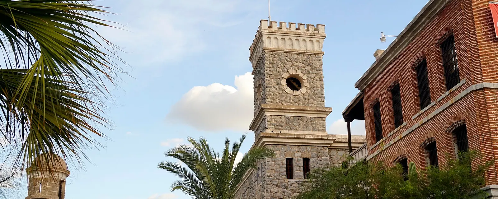 Patio de la antigua penitenciaría de Hermosillo, hoy Museo Regional de Sonora